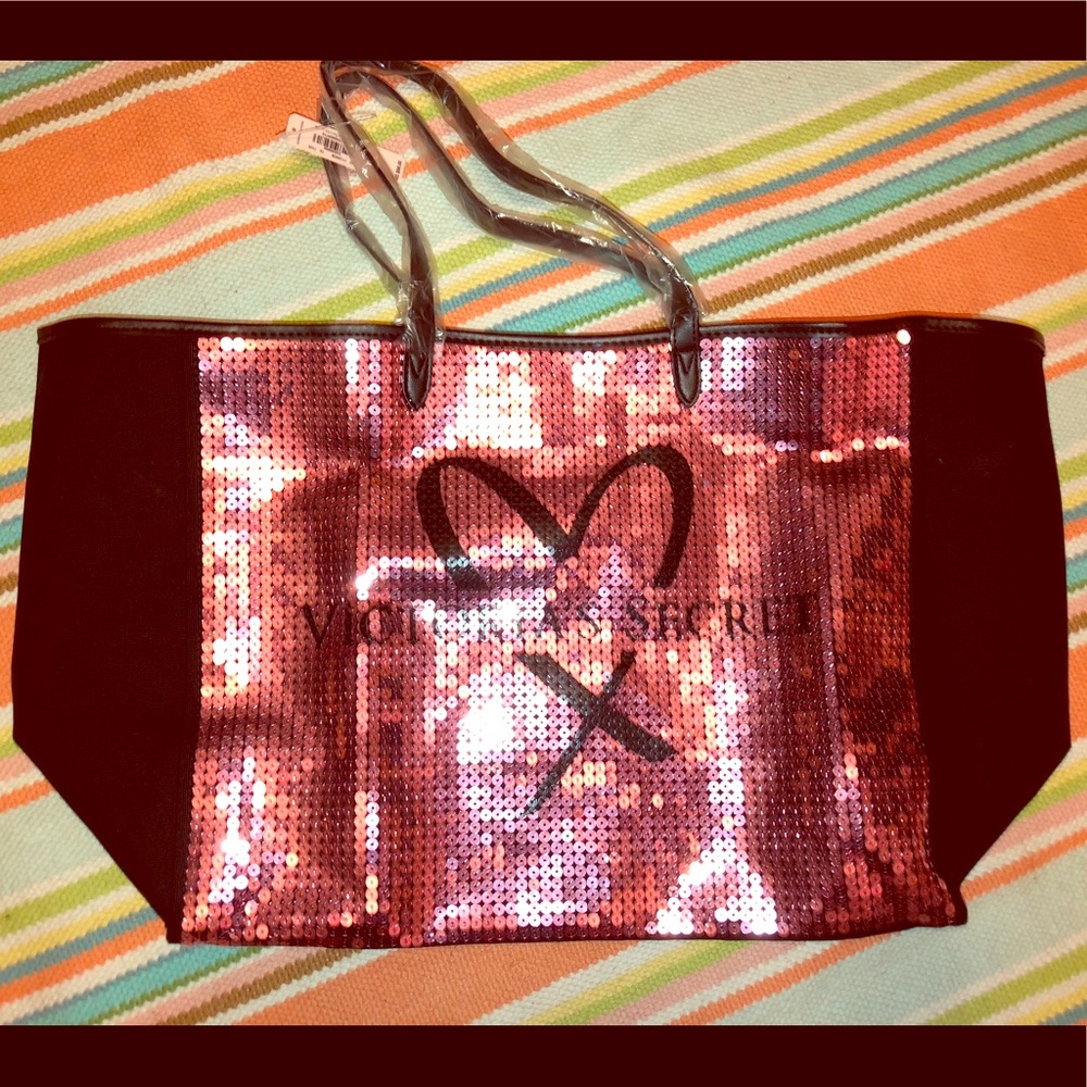🌷NWT Victoria Secret Bag🌷